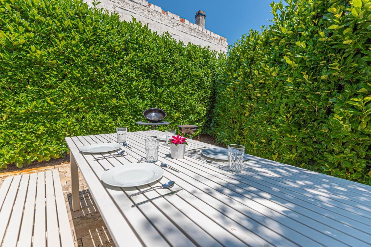 Apartments Villa Tribunj Трибунь Экстерьер фото